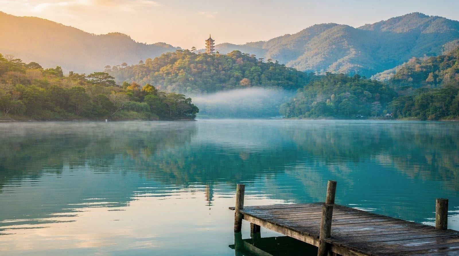 Sun Moon Lake, Taipei and surroundings