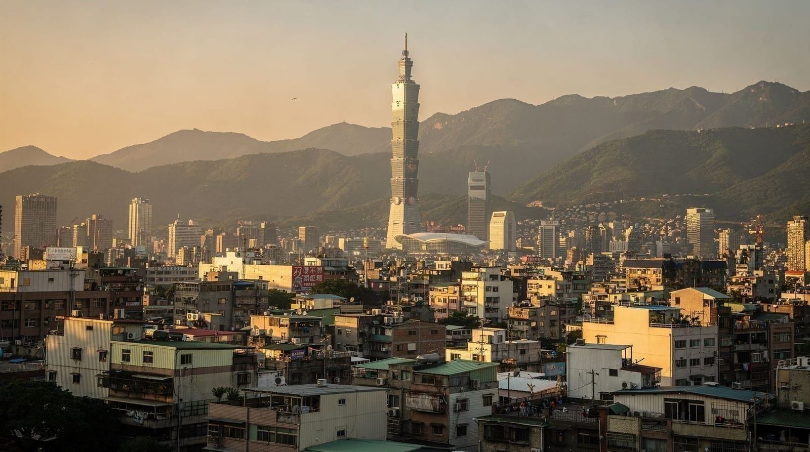 Taipei in 3 days — the essential first-timer itinerary — 3 days — easy — mid-range